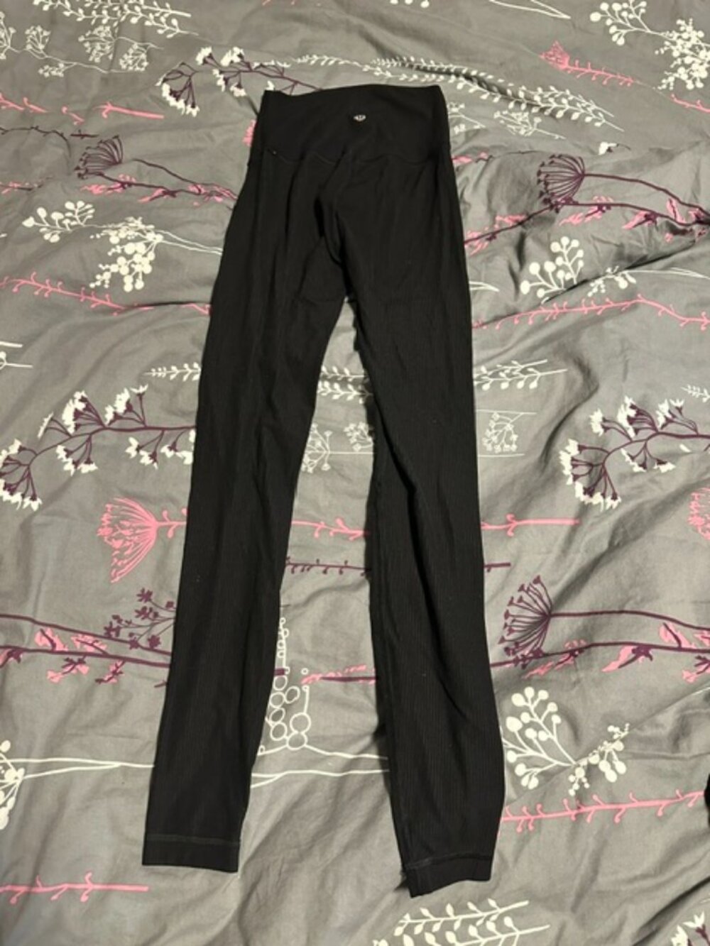 Lululemon ribbed align leggings size 2